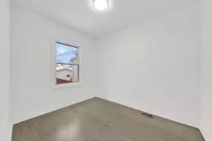 6818 S Wood St, Chicago, IL 60636 - Photo 11