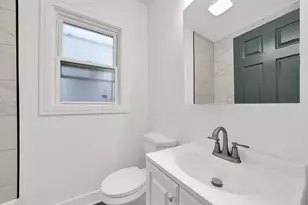 6818 S Wood St, Chicago, IL 60636 - Photo 13