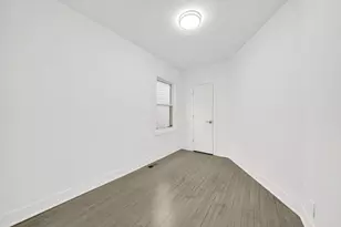 6818 S Wood St, Chicago, IL 60636 - Photo 13