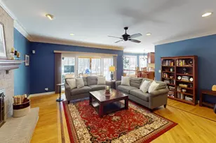 1107 Vineyard Dr, Gurnee, IL 60031 - Photo 13