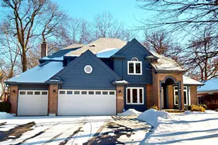1107 Vineyard Dr, Gurnee, IL 60031 - Photo 1