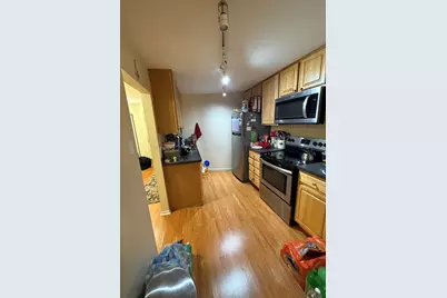 3900 W 95th Street #305, Evergreen Park, IL 60805 - Photo 5