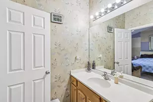 10 Thomas Ct, Grayslake, IL 60030 - Photo 27