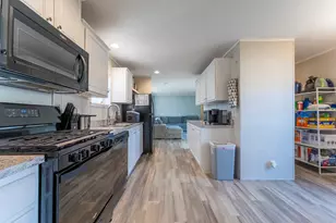 1036 Lunga Dr, Round Lake, IL 60073 - Photo 9