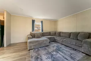 1036 Lunga Dr, Round Lake, IL 60073 - Photo 5