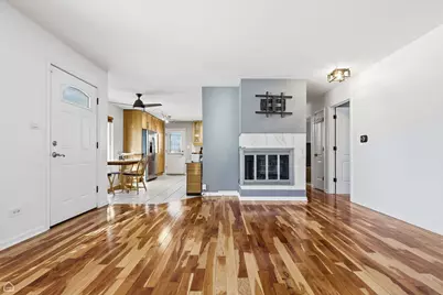 367 Park Avenue, Wheeling, IL 60090 - Photo 5