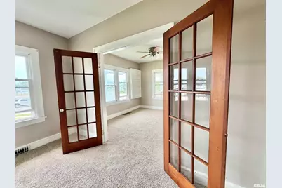 4529 11th Street, Rock Island, IL 61201 - Photo 5