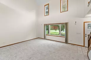 1914 Spring Dale Dr, Spring Grove, IL 60081 - Photo 3