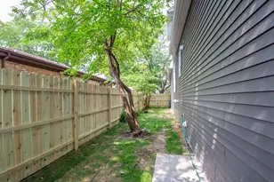 2117 N Mulligan Ave, Chicago, IL 60639 - Photo 5