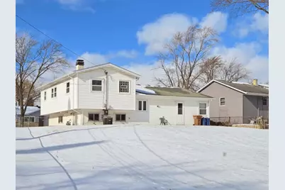 1329 Easy Street, Glendale Heights, IL 60139 - Photo 19