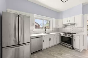 9118 Lincoln Ave, Brookfield, IL 60513 - Photo 3