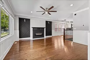 7830 S Merrill Ave, Chicago, IL 60649 - Photo 5