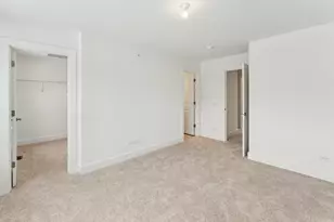 8377 Mulberry Ave, Morton Grove, IL 60053 - Photo 17