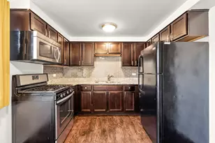 6556 N Northwest Hwy, Chicago, IL 60631 - Photo 13