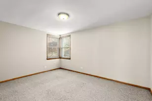 6556 N Northwest Hwy, Chicago, IL 60631 - Photo 7