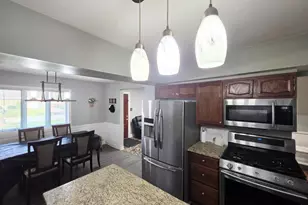 10530 S 82nd Ct, Palos Hills, IL 60465 - Photo 15