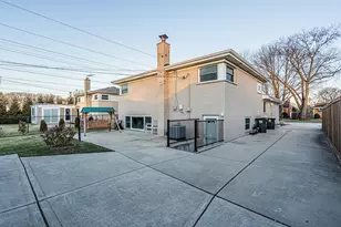 9314 Menard Ave, Morton Grove, IL 60053 - Photo 3