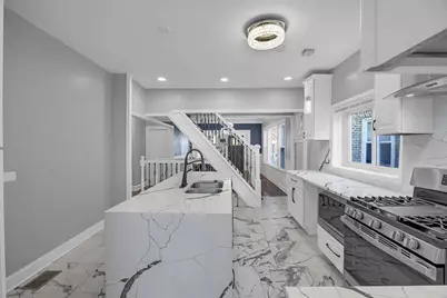 8250 S Rhodes Avenue, Chicago, IL 60619 - Photo 9