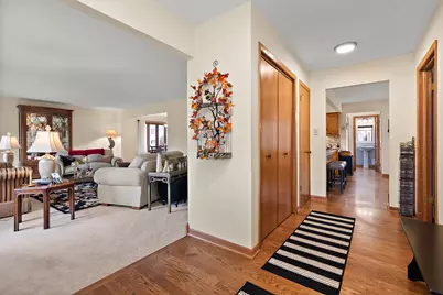 13561 Mohawk Lane, Orland Park, IL 60462 - Photo 5