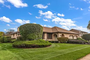 13561 Mohawk Ln, Orland Park, IL 60462 - Photo 1