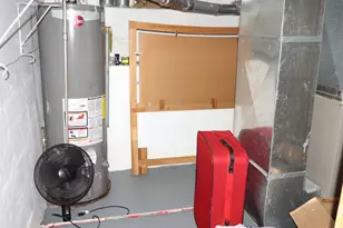 906 S Monroe St, Streator, IL 61364 - Photo 29