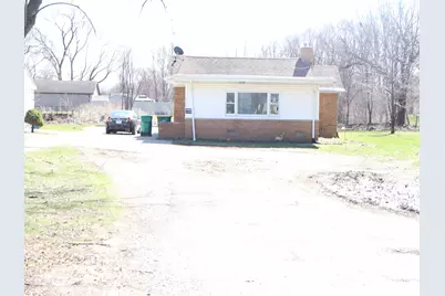 906 S Monroe Street, Streator, IL 61364 - Photo 1