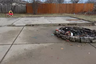 906 S Monroe St, Streator, IL 61364 - Photo 5