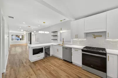 3411 S Lituanica Avenue, Chicago, IL 60608 - Photo 15