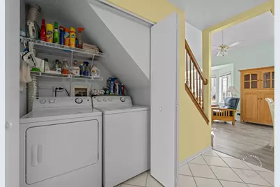 516 E Victoria Circle, North Aurora, IL 60542 - Photo 7