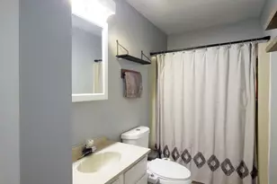 69 Monroe St, Oswego, IL 60543 - Photo 25