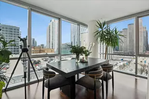 123 S Green St, Chicago, IL 60607 - Photo 5