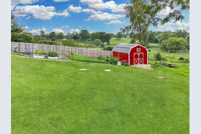 4567 W Stephenson Street Road, Freeport, IL 61032 - Photo 9