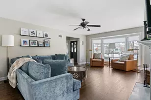 931 N Kennicott Ave, Arlington Heights, IL 60004 - Photo 3