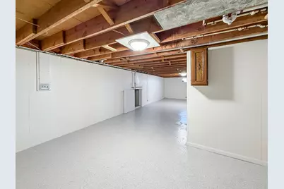 1165 N Henderson Road, Freeport, IL 61032 - Photo 21