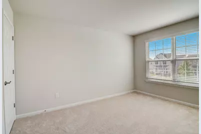 702 Station Boulevard, Elburn, IL 60119 - Photo 17