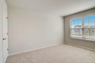 702 Station Blvd, Elburn, IL 60119 - Photo 17