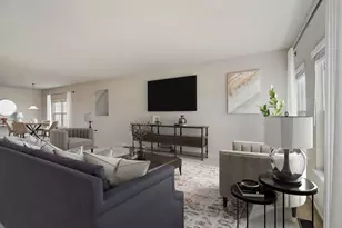 702 Station Blvd, Elburn, IL 60119 - Photo 5