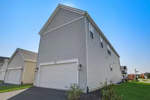 702 Station Blvd, Elburn, IL 60119 - Photo 29