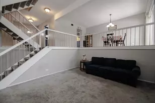 746 E Devon Ave, Roselle, IL 60172 - Photo 5