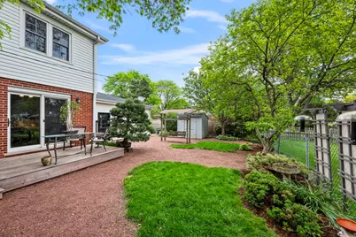 703 E Thomas Street, Arlington Heights, IL 60004 - Photo 29