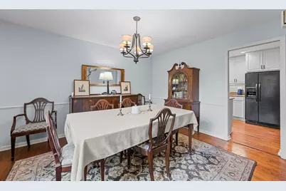 703 E Thomas Street, Arlington Heights, IL 60004 - Photo 15