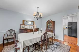 703 E Thomas St, Arlington Heights, IL 60004 - Photo 15