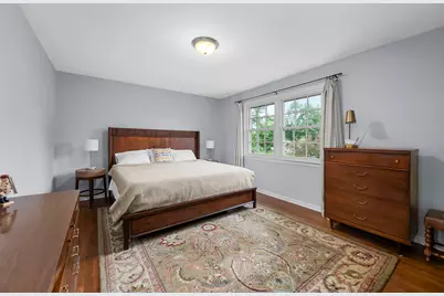 703 E Thomas Street, Arlington Heights, IL 60004 - Photo 19