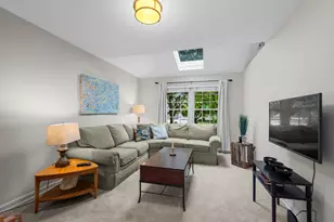 703 E Thomas St, Arlington Heights, IL 60004 - Photo 13