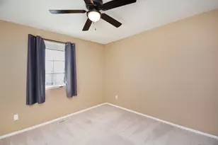 5 Andy Ct, Bloomington, IL 61704 - Photo 29