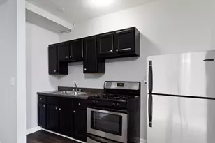 5860 N Kenmore Ave, Chicago, IL 60660 - Photo 5