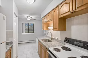 6001 N Kenmore Ave, Chicago, IL 60660 - Photo 5