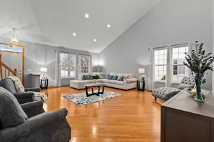 782 S Baldwin Ln, Romeoville, IL 60446 - Photo 3