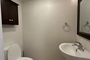 1919 Finchley Ct, Schaumburg, IL 60194 - Photo 11