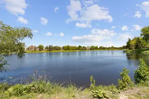 1919 Finchley Ct, Schaumburg, IL 60194 - Photo 27